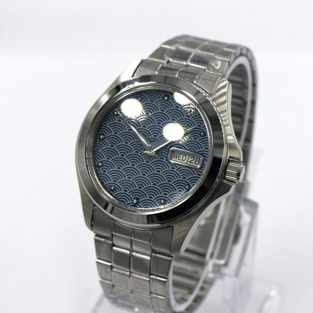 SEIKO 5 SNKK87 Seigaiha Mod #XXX262 - - - - Lucius Atelier - Swiss Quality Seiko Watch Mod Parts
