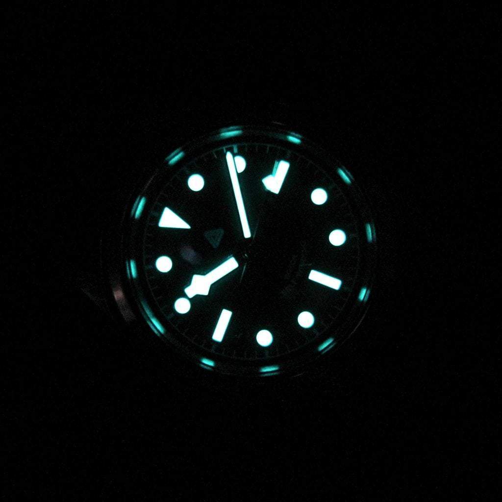 SEIKO 5 SNKL23 Black Bay Mod #XXX042 - - - - Lucius Atelier - Swiss Quality Seiko Watch Mod Parts
