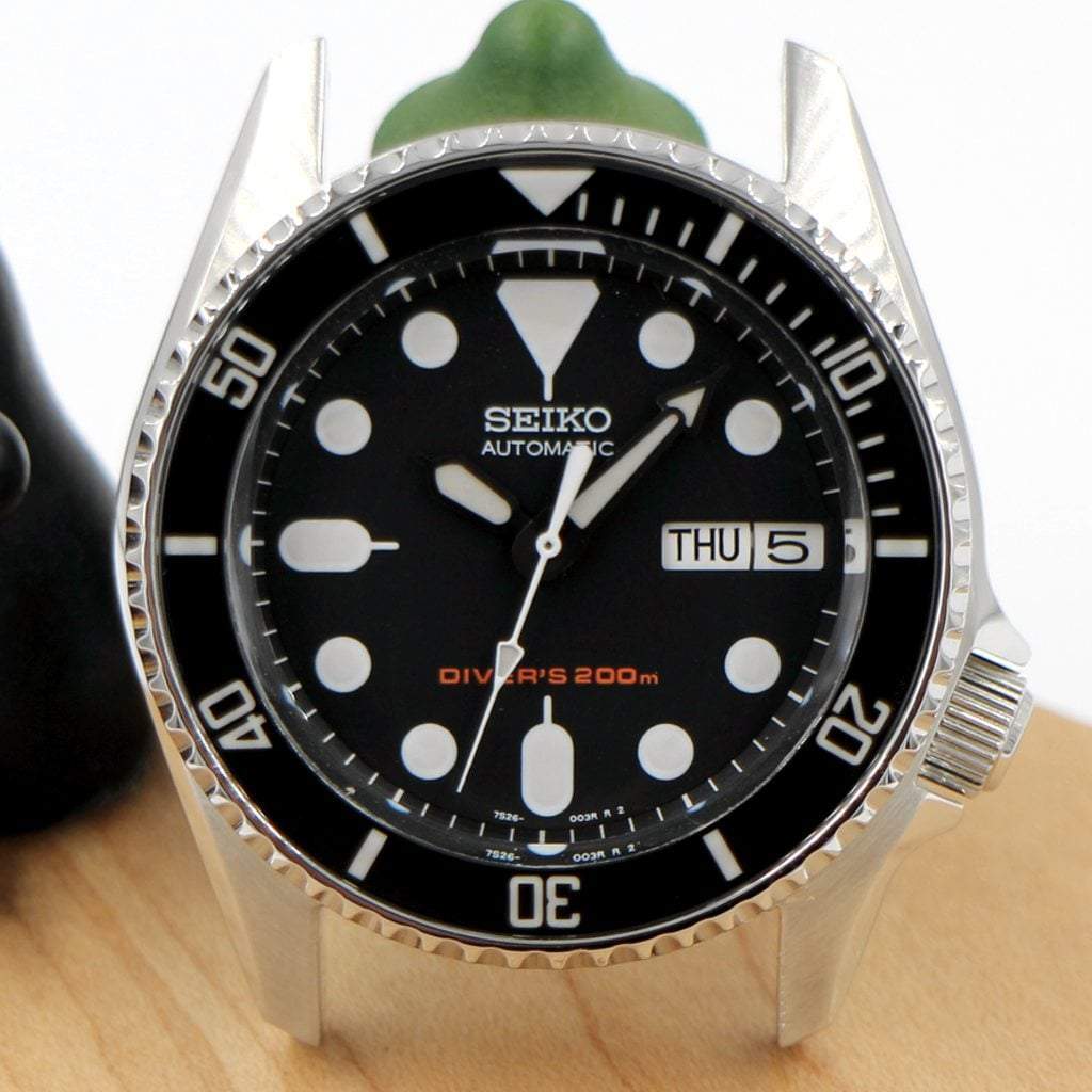 SKX013 Submariner Bezel - Silver Mirror Polished - - - - Lucius Atelier - Swiss Quality Seiko Watch Mod Parts
