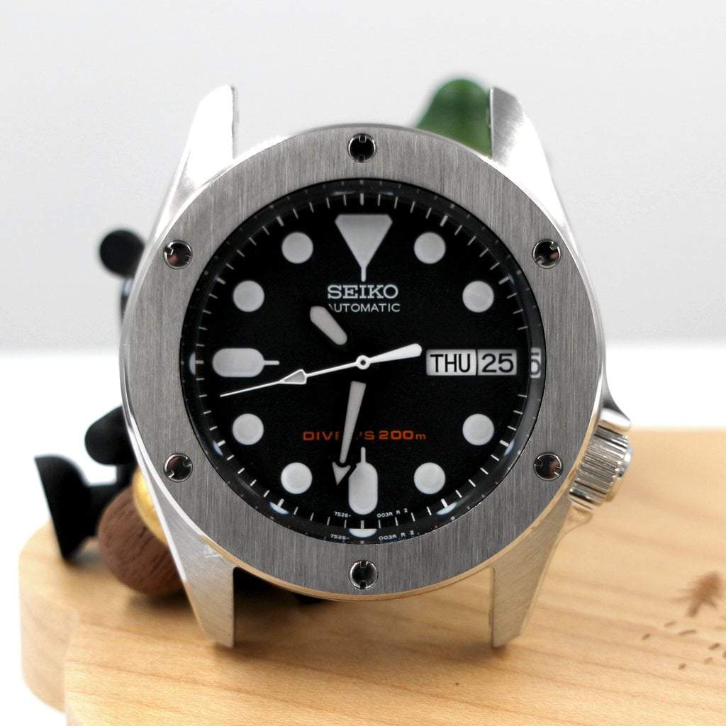 SKX013 The Big Bang Bezel - Silver - - - - Lucius Atelier - Swiss Quality Seiko Watch Mod Parts