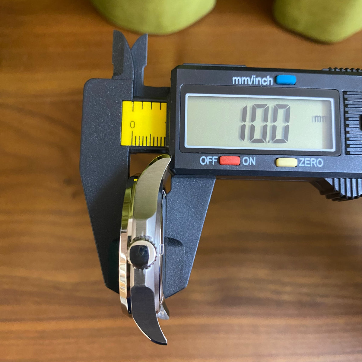 Seikonaut Watch Case - 38mm [ULTRA THIN EDITION] - Solid - - - Lucius Atelier - Swiss Quality Seiko Watch Mod Parts