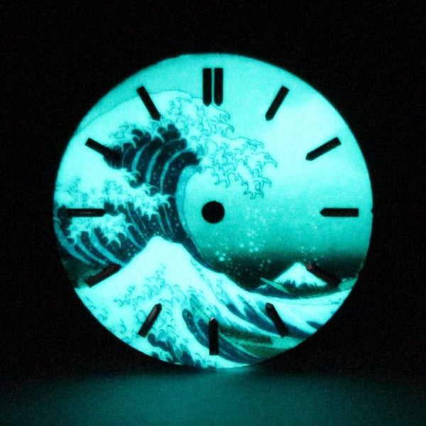 Luminous-The-Great-Wave-off-