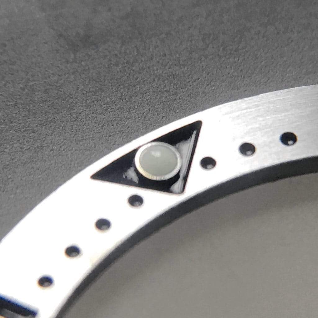 SKX013 Steel Bezel Insert (Flat) - BGW9 - Black SKX - - - - Lucius Atelier - Swiss Quality Seiko Watch Mod Parts