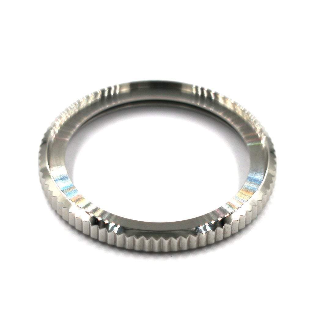 SKX013 The Coin Edge Bezel - Silver Mirror Polished - - - - Lucius Atelier - Swiss Quality Seiko Watch Mod Parts