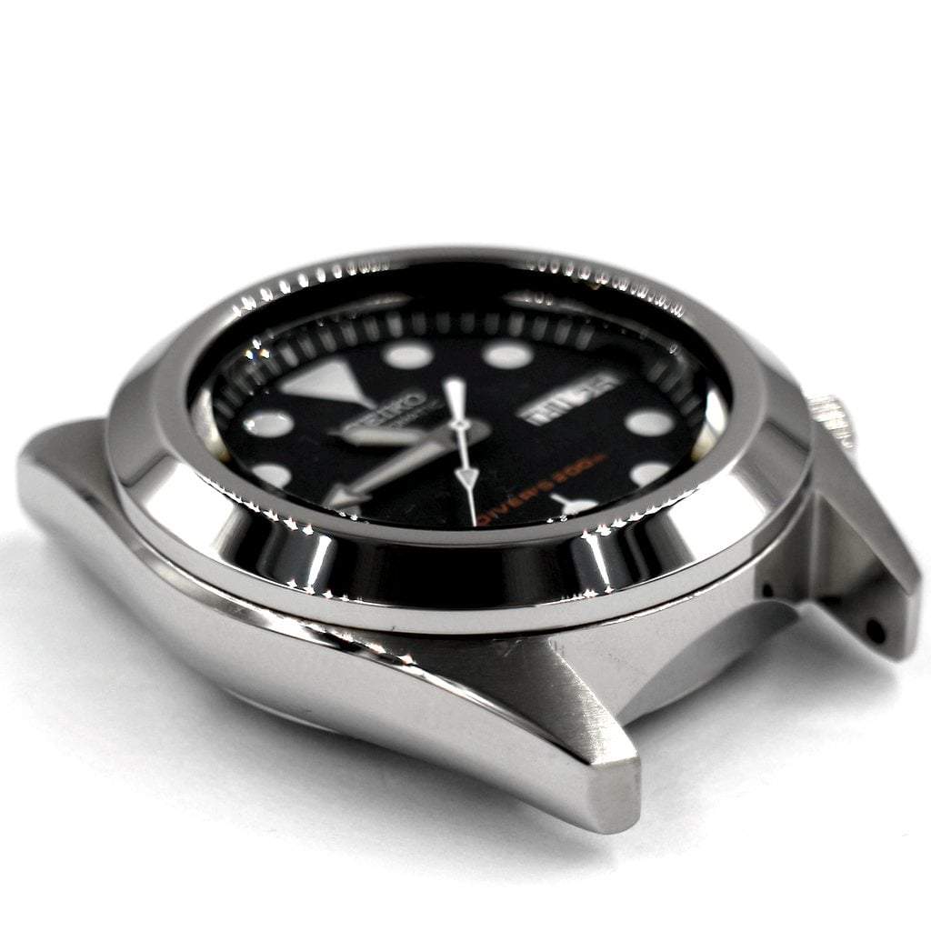 SKX013 The Pilot Bezel - Silver Mirror Polished - - - - Lucius Atelier - Swiss Quality Seiko Watch Mod Parts