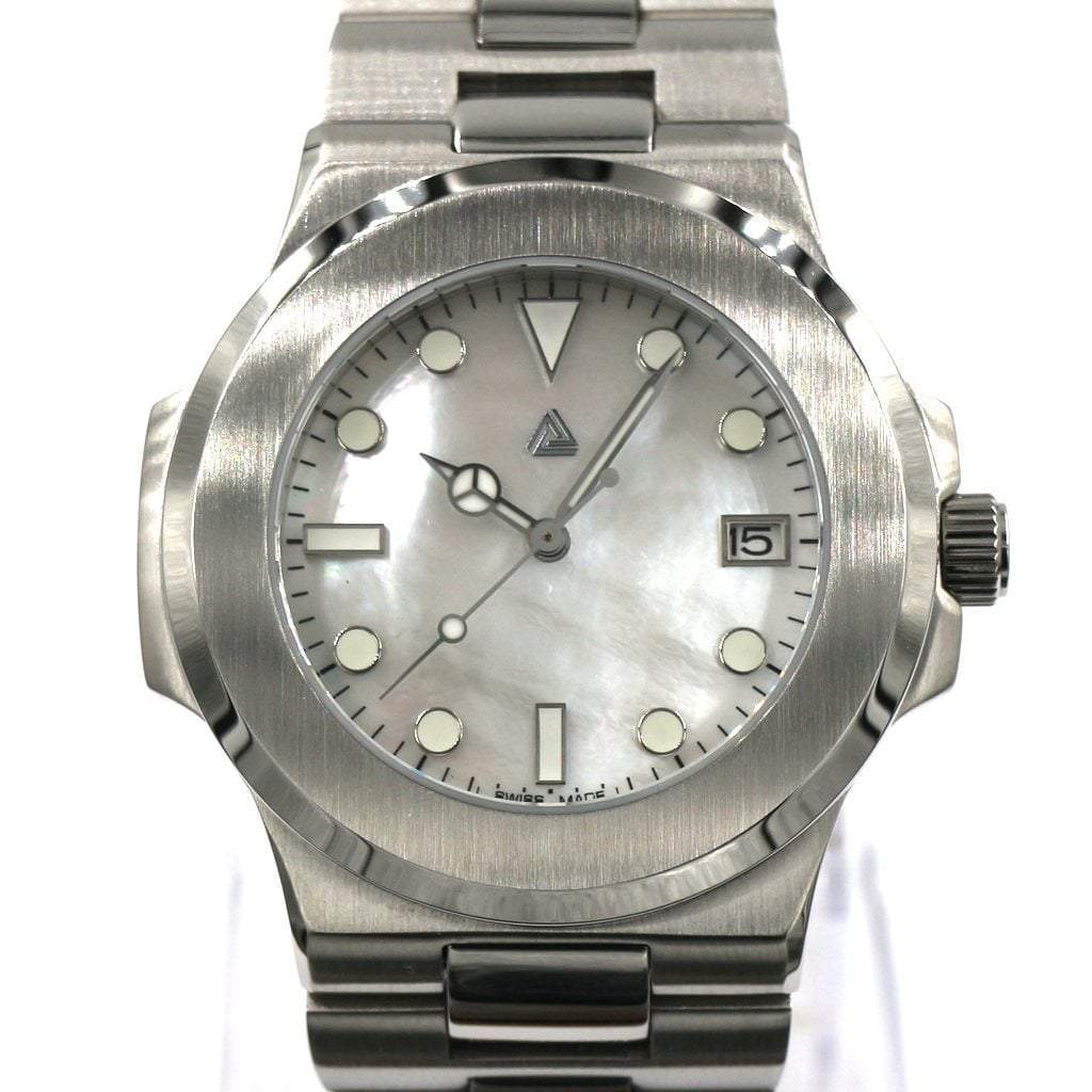 Seikonaut Watch Case - 40mm - - - - Lucius Atelier - Swiss Quality Seiko Watch Mod Parts