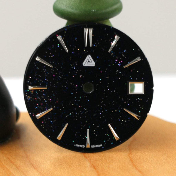 Stardust-Dial-Date-Lucius-